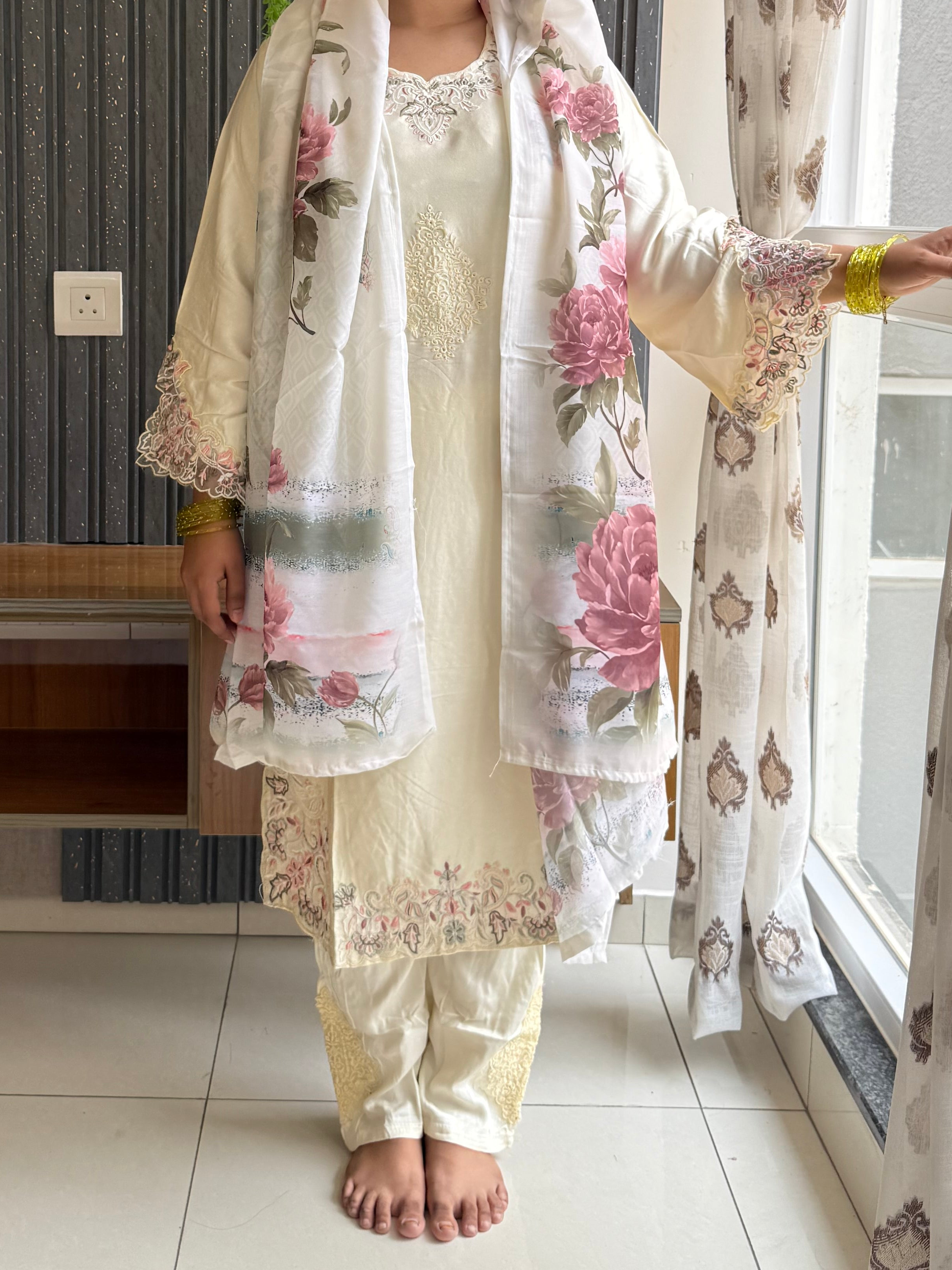Sanwariya Pakistani suit