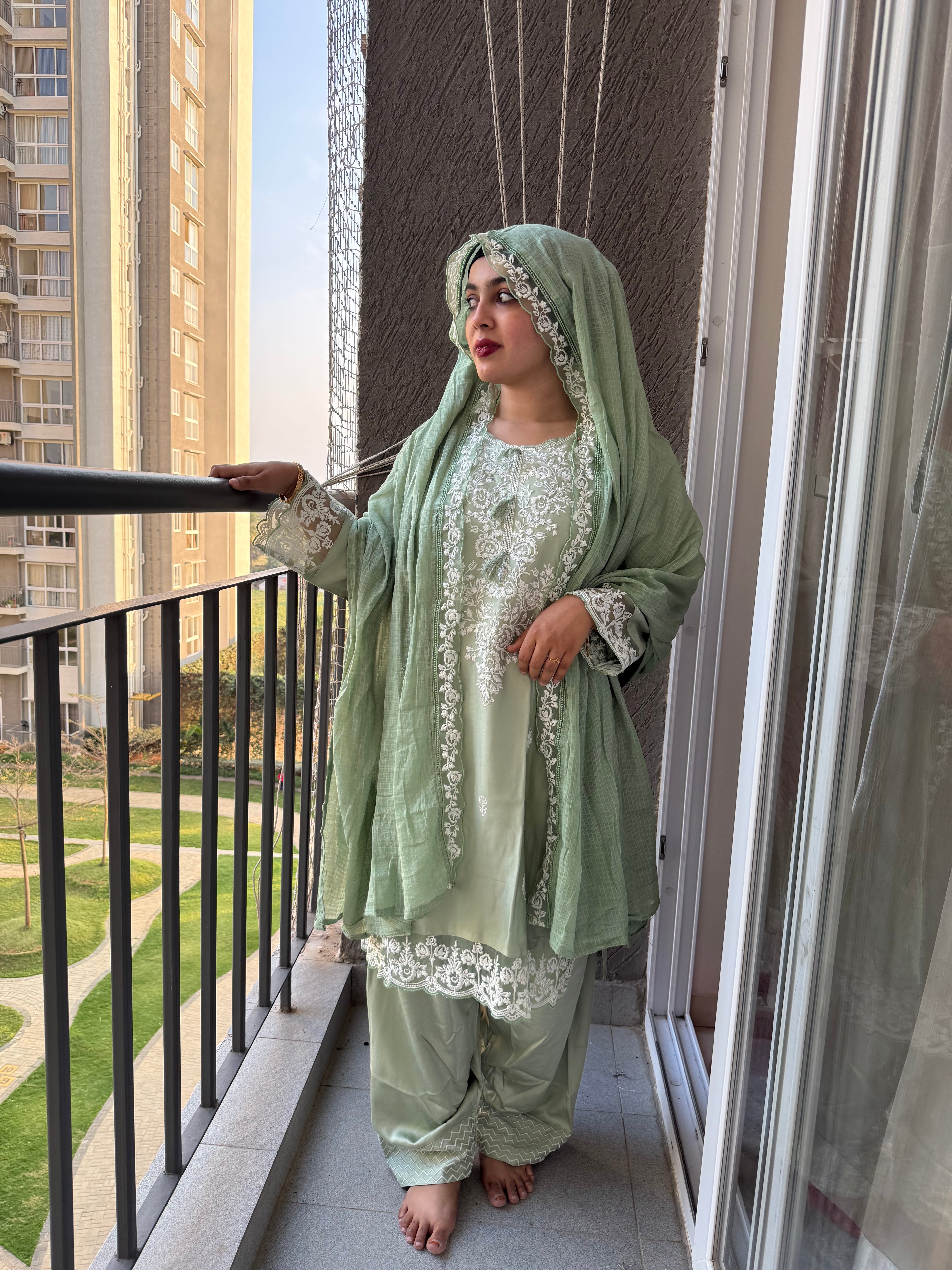 Aurevia - Premium FARSHI Salwar Co-ord Set