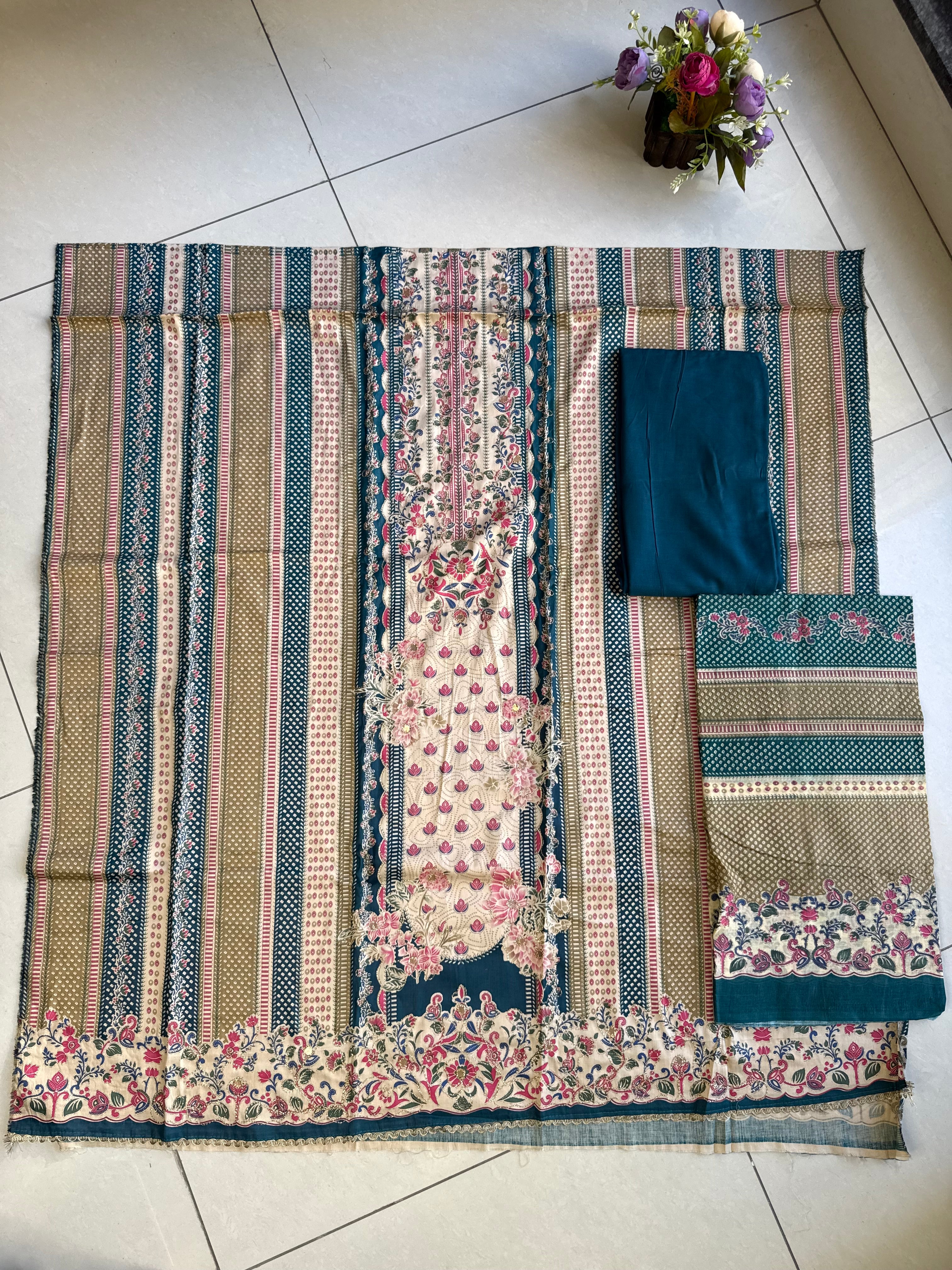 Hamdan Unstitched Suit