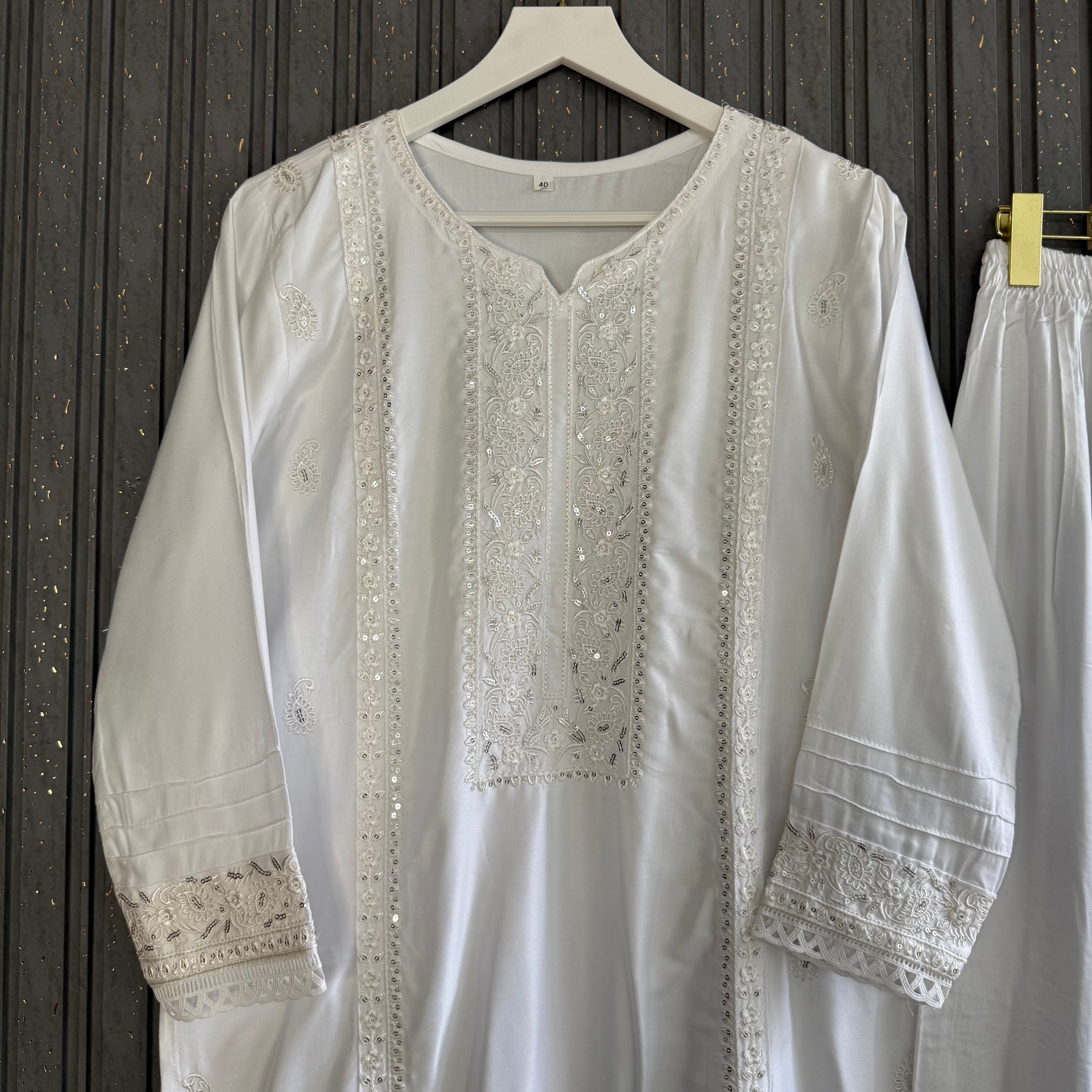 Raibiha Bush Pakistani Set