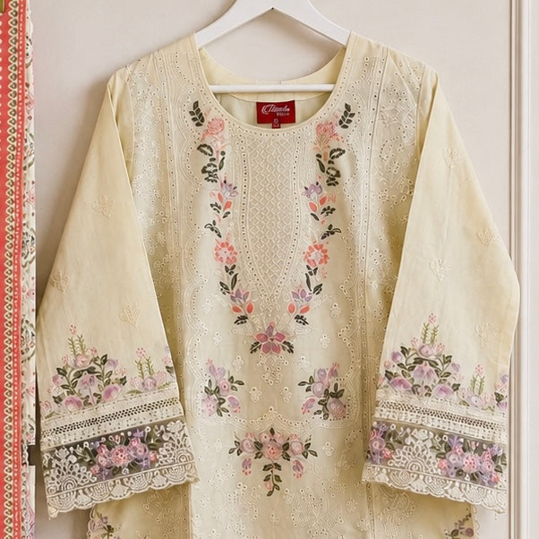 Ayesha Gul Pakistani luxe
