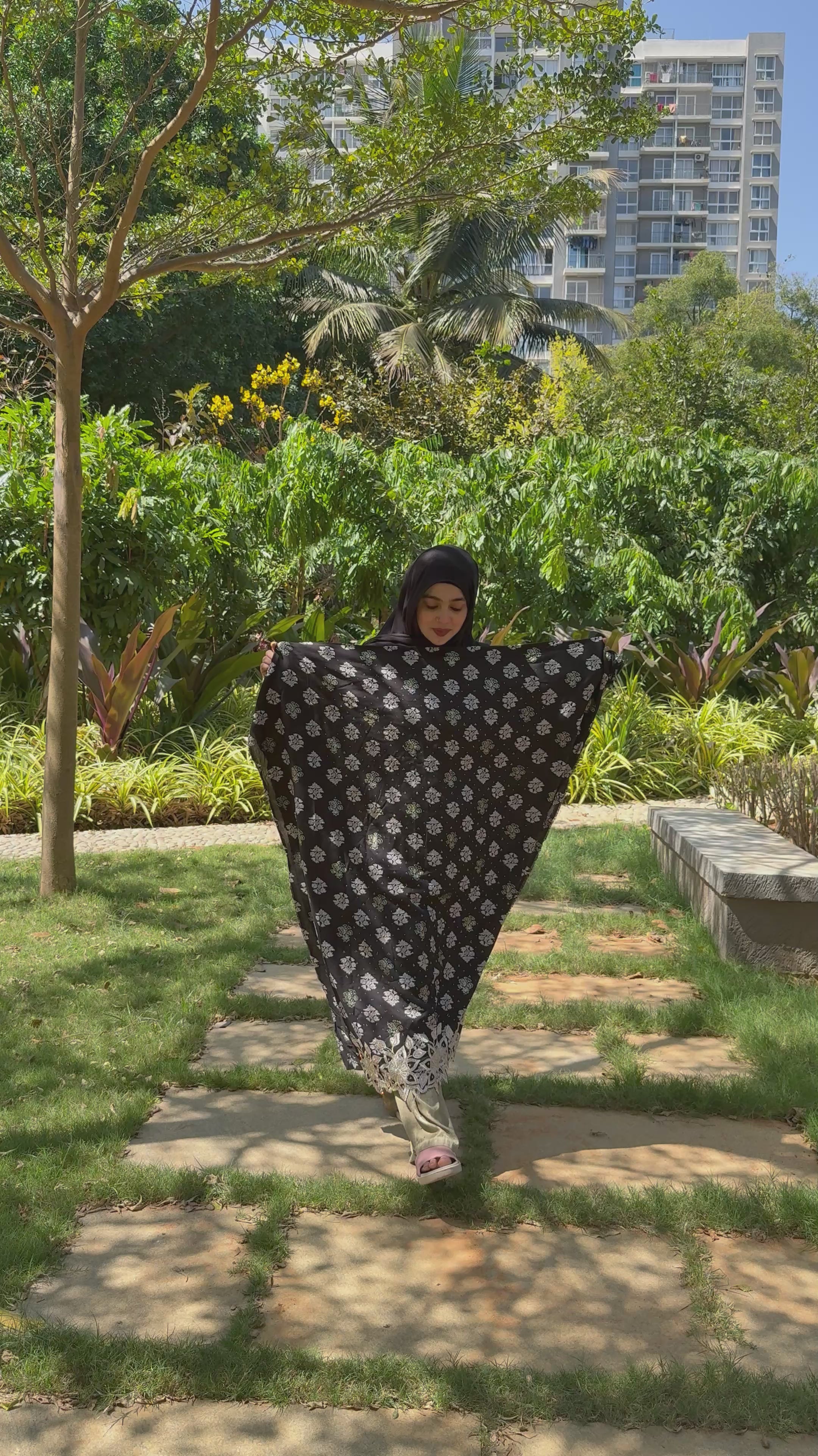 Isra black – Premium Rayon unstitched Set