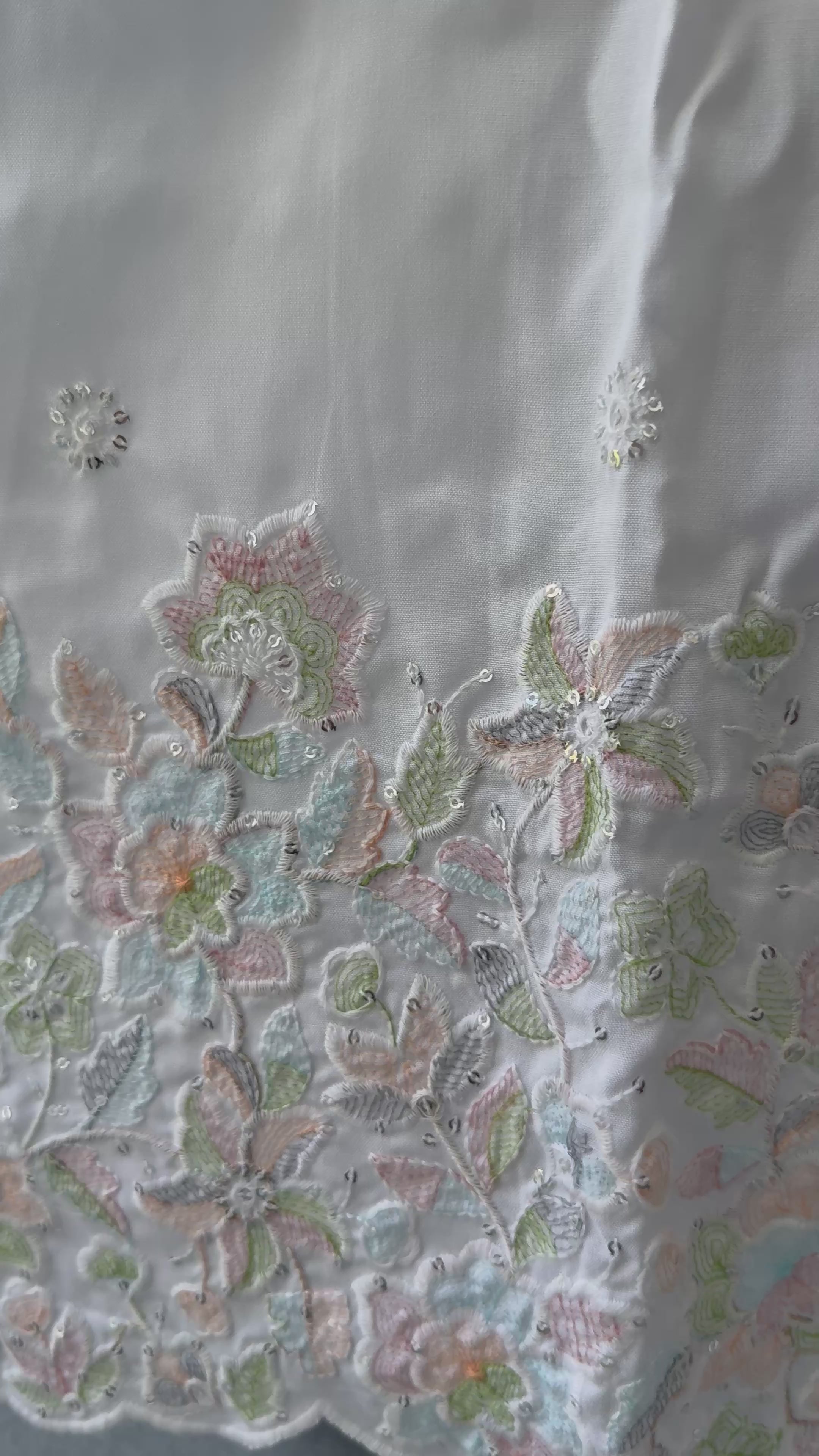 Avelisse Bloom – Premium Unstitched Suit