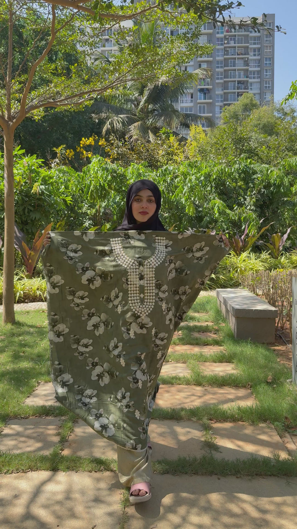 Mehrzaad Royale – Unstitched Ramzan Dress