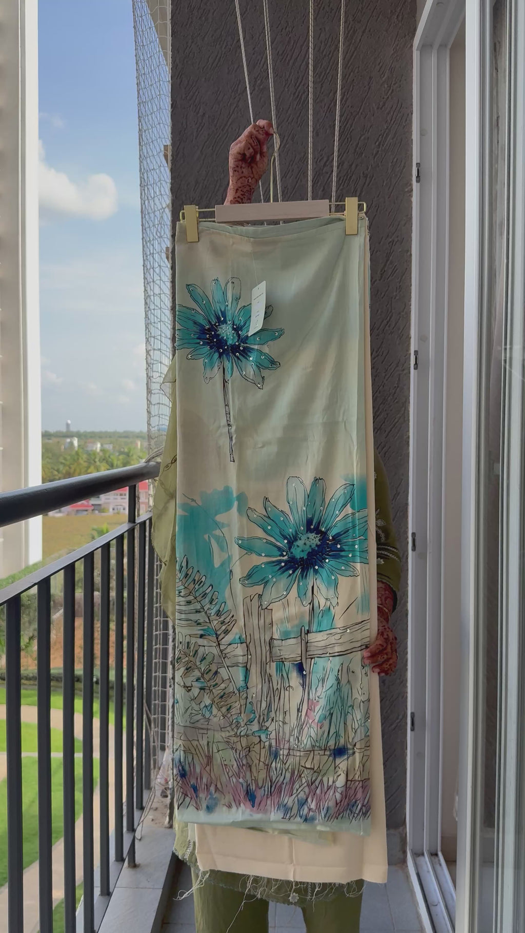 Luqhat Buttery Cotton Floral Unstitched Suit