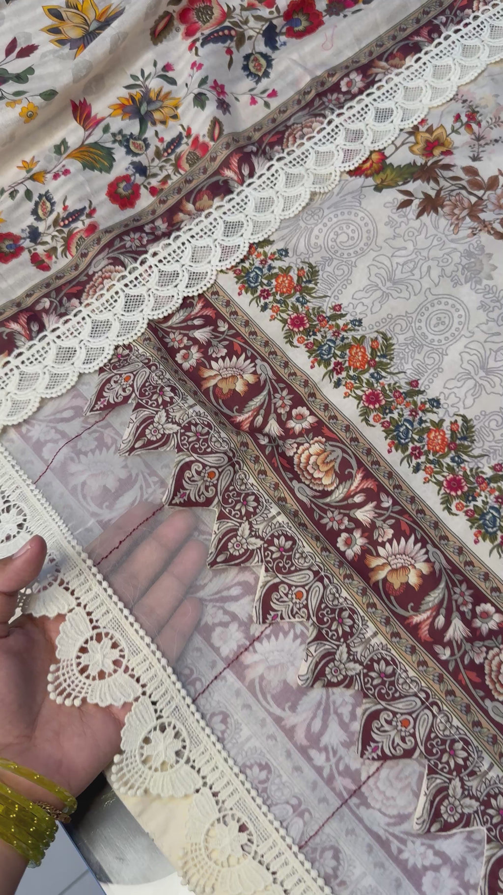 Maliha kashaf  Pakistani suit