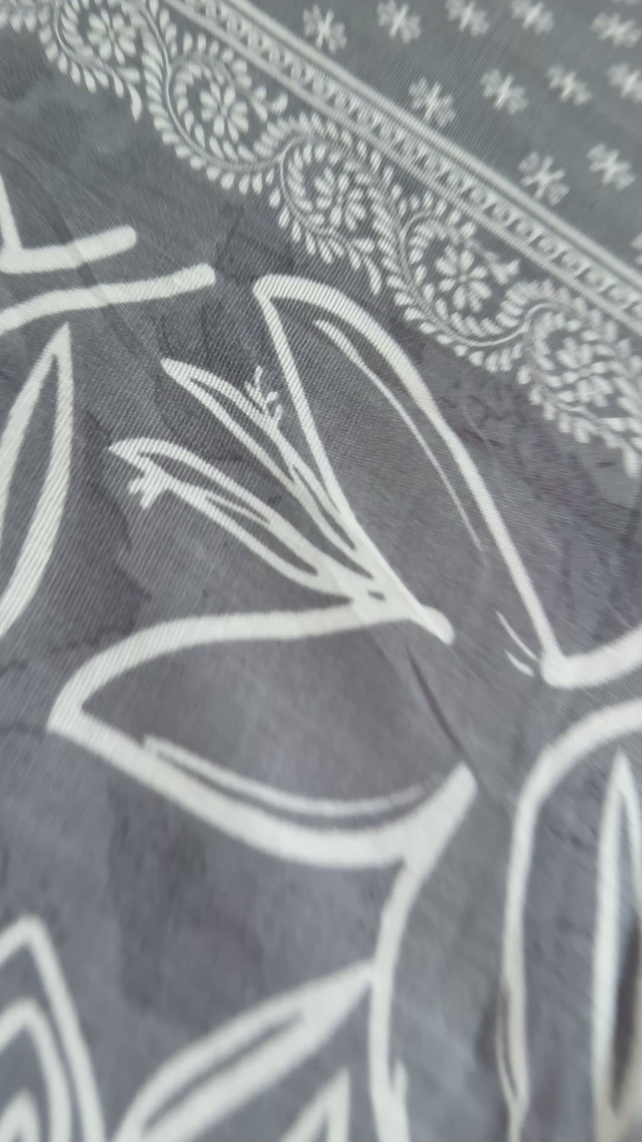 Zamrood Unstitched suit